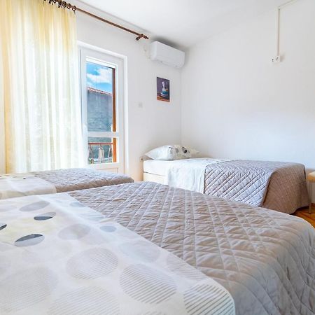 City Apartment 4 & 6 Makarska Esterno foto